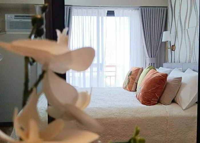 Brand New Fully Furnished 1 Bedroom With Balcony In Paranaque Apartment