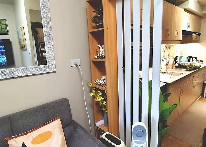 Brand New Fully Furnished 1 Br With Balcony In Parañaque Apartamento Manila