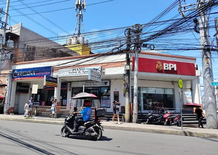 Brand New Fully Furnished 1 Bedroom With Balcony In Paranaque Manila