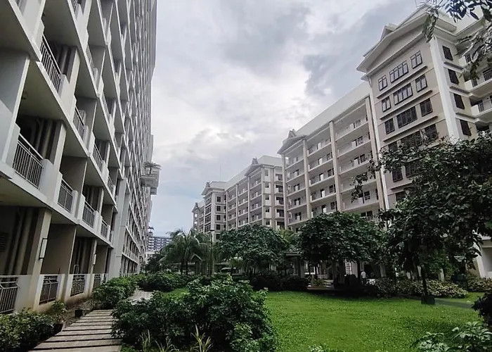 Brand New Fully Furnished 1 Bedroom With Balcony In Paranaque * Manila
