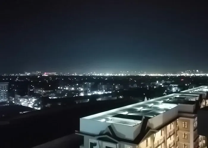 Brand New Fully Furnished 1 Br With Balcony In Parañaque *