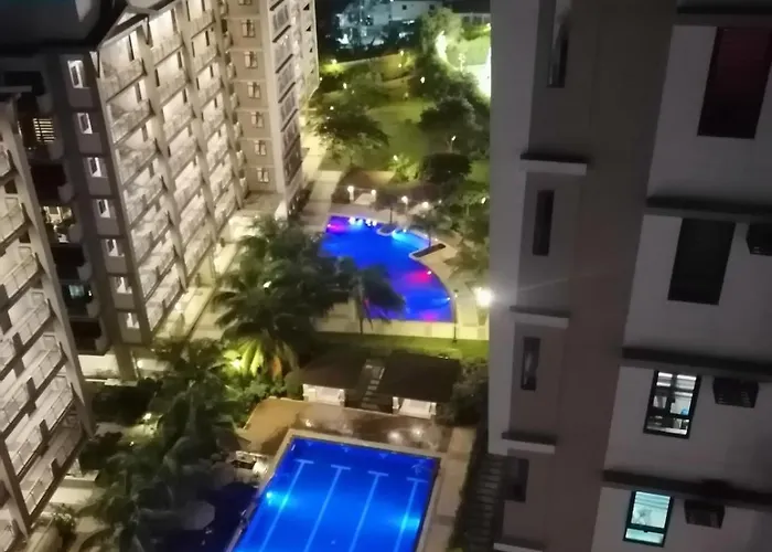 Brand New Fully Furnished 1 Br With Balcony In Parañaque Manila
